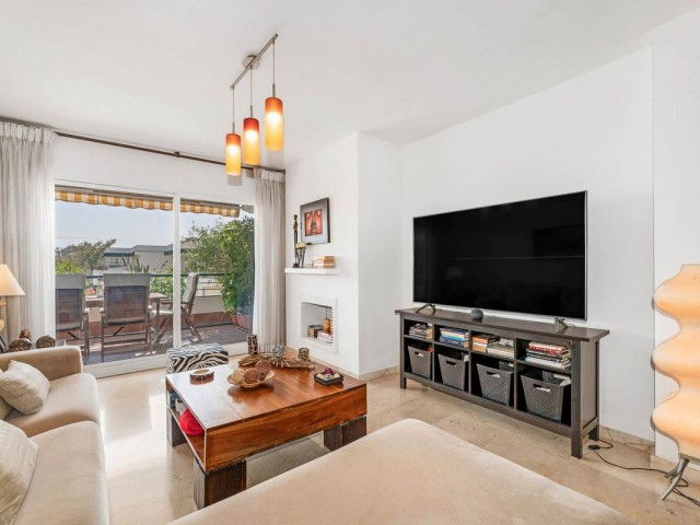 3 Bedrooms Apartment in Guadalmina Alta