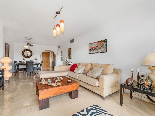 3 Bedrooms Apartment in Guadalmina Alta
