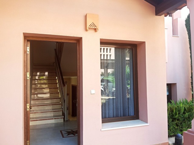 3 Bedrooms Townhouse in Marbella