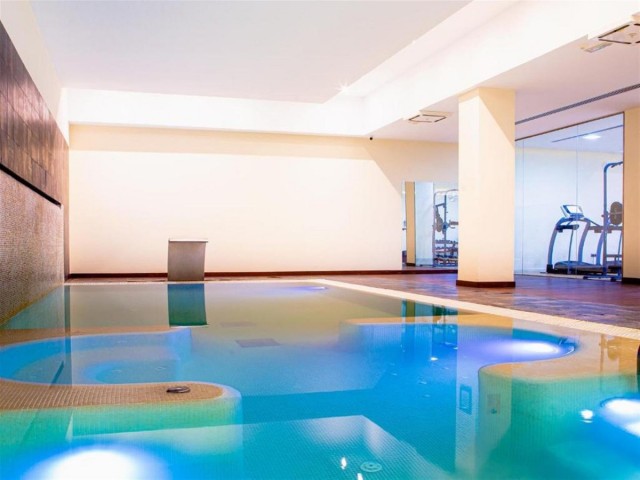 2 Bedrooms Apartment in Estepona