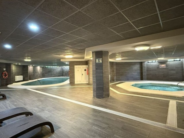 3 Bedrooms Apartment in Puerto Banús