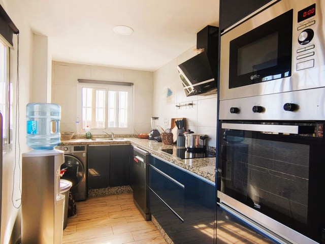 Huvila, Marbella, R5166478