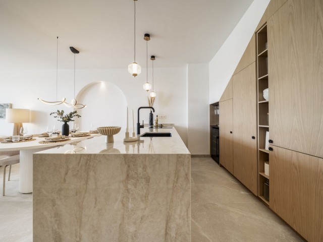 4 Bedrooms Townhouse in Nueva Andalucía