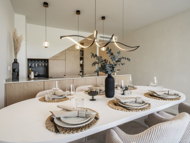 4 Bedrooms Townhouse in Nueva Andalucía