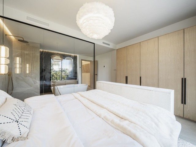 4 Bedrooms Townhouse in Nueva Andalucía