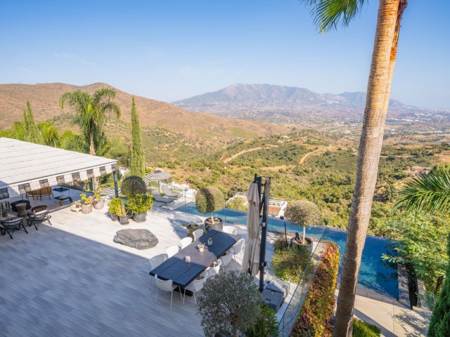 6 Slaapkamer Villa in Elviria