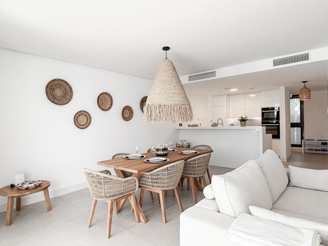 Apartment, Artola, R5229706