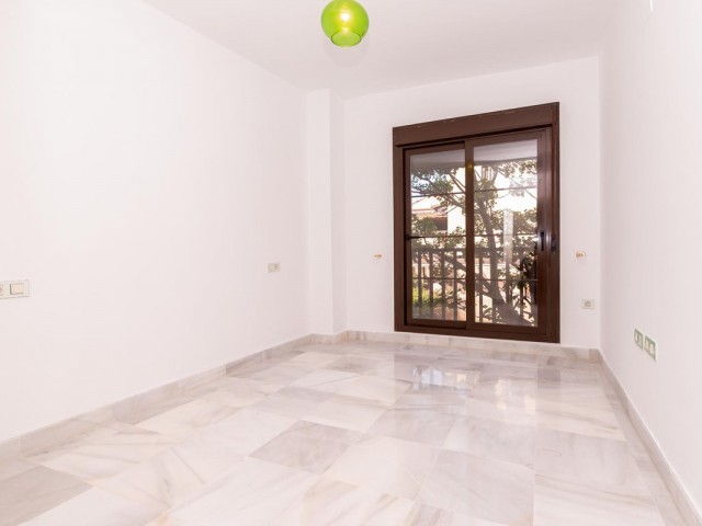 Appartement avec 4 Chambres  à Hacienda del Sol