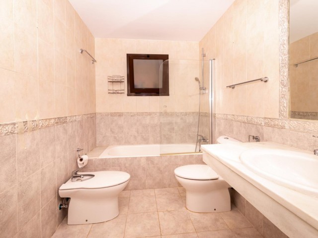 4 Slaapkamer Appartement in Hacienda del Sol