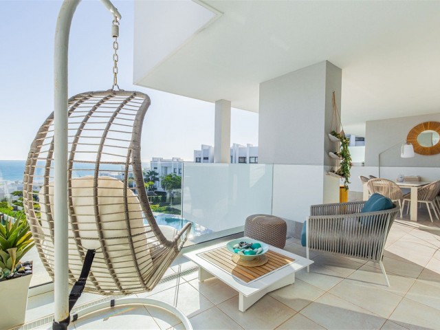 2 Bedrooms Apartment in Manilva