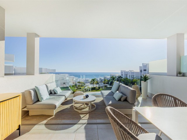 2 Bedrooms Apartment in Manilva