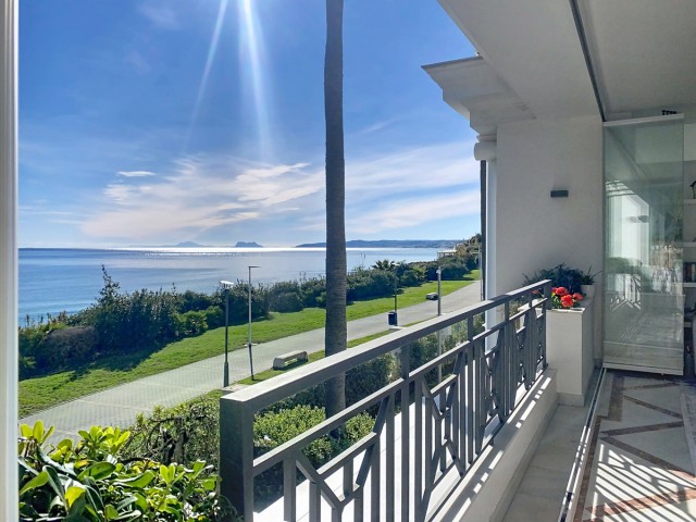 2 Schlafzimmer Apartment in Estepona