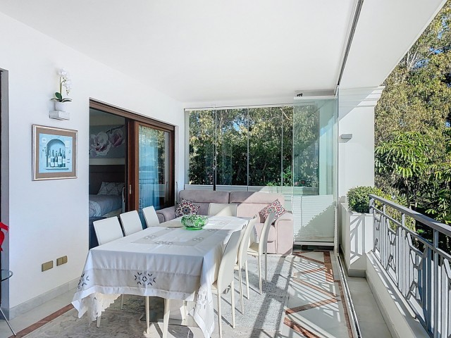 2 Schlafzimmer Apartment in Estepona