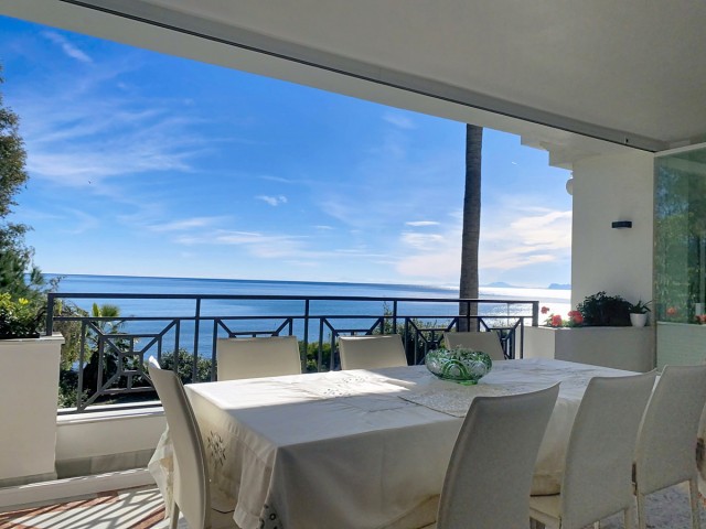 2 Schlafzimmer Apartment in Estepona