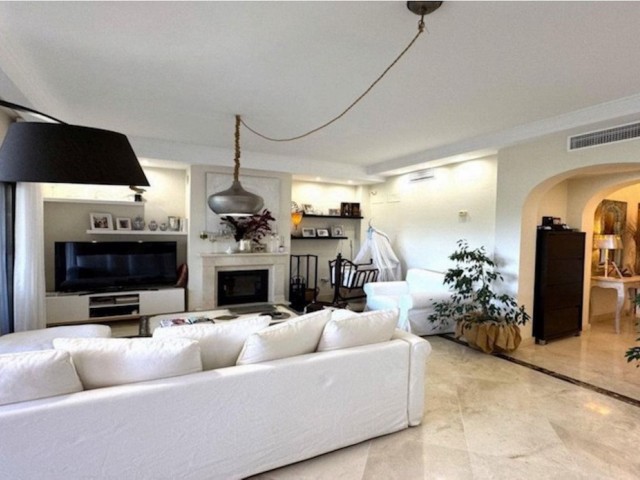 3 Makuuhuoneen Rivitalo Estepona