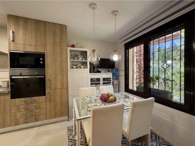 3 Schlafzimmer Reihenhaus in Estepona