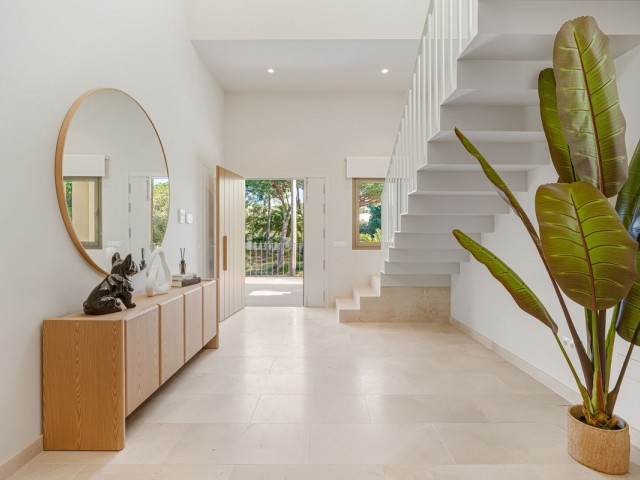 5 Bedrooms Villa in Hacienda Las Chapas