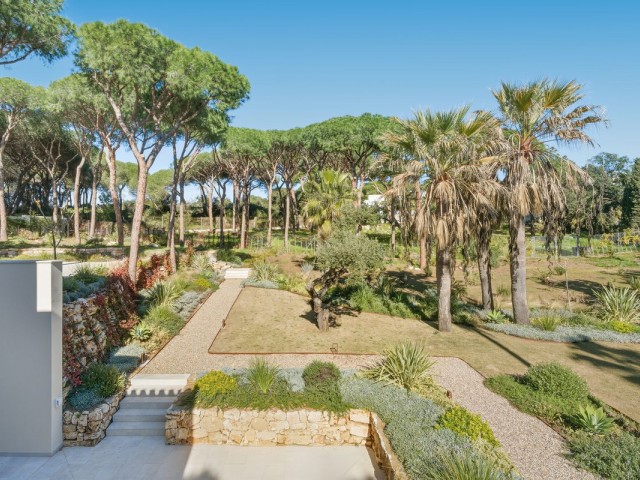 5 Bedrooms Villa in Hacienda Las Chapas