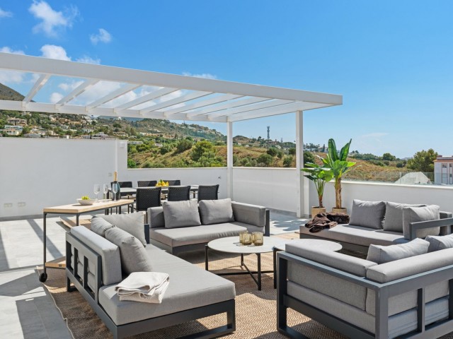 Penthouse avec 3 Chambres  à Benalmadena