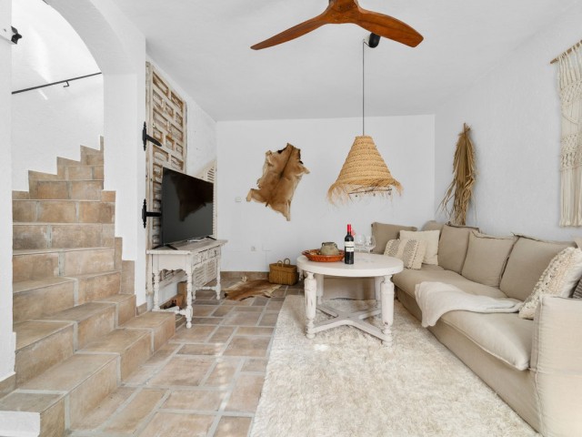 4 Bedrooms Villa in Mijas