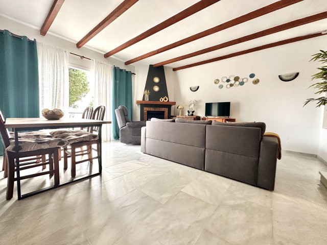 4 Bedrooms Townhouse in Calahonda