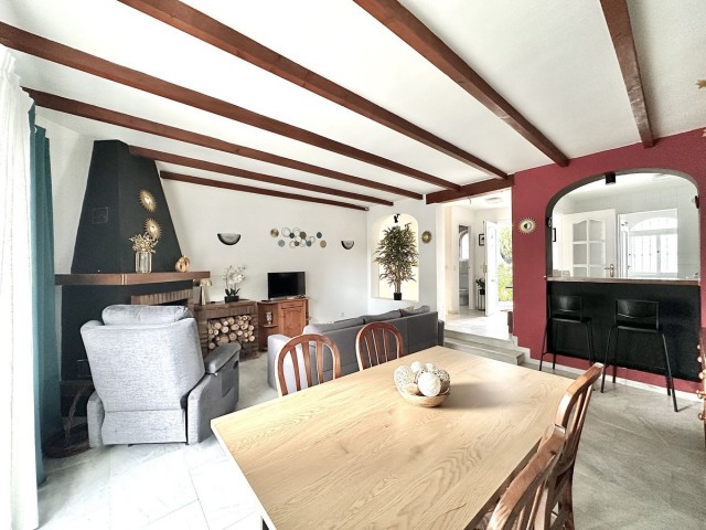 4 Bedrooms Townhouse in Calahonda