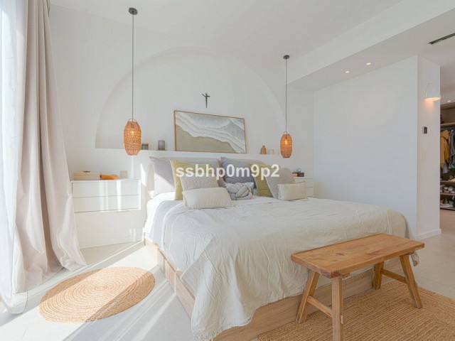 5 Bedrooms Villa in Mijas Costa