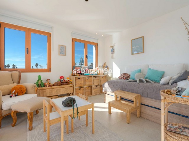 5 Bedrooms Villa in Mijas Costa