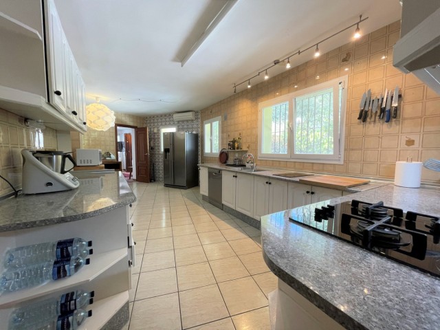 7 Bedrooms Villa in Mijas
