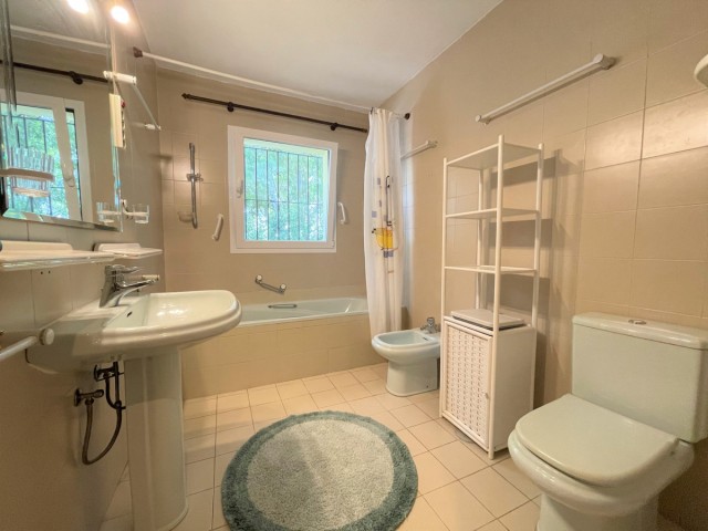 7 Bedrooms Villa in Mijas