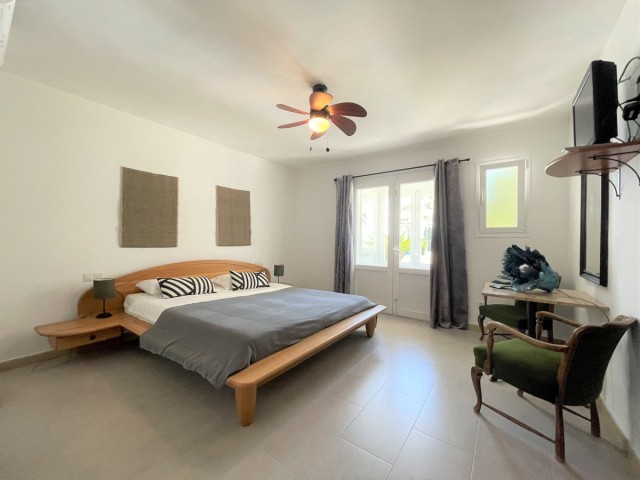 7 Bedrooms Villa in Mijas