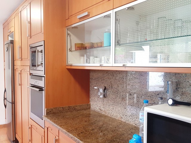 5 Makuuhuoneen Huvila Elviria
