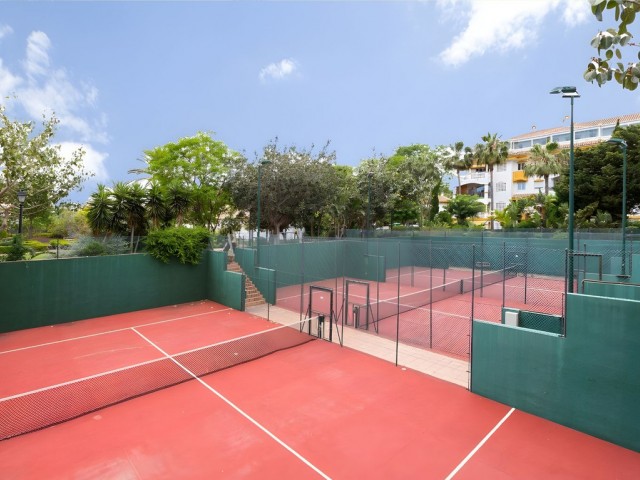 2 Schlafzimmer Apartment in Puerto Banús