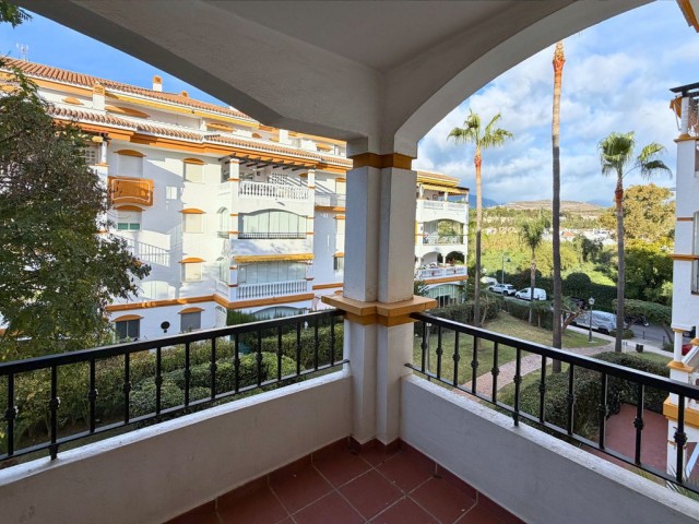 Apartment, Puerto Banús, R5249335