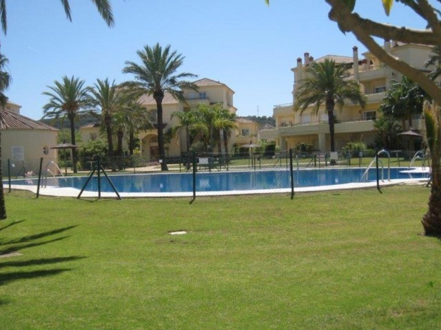 3 Schlafzimmer Apartment in San Roque Club