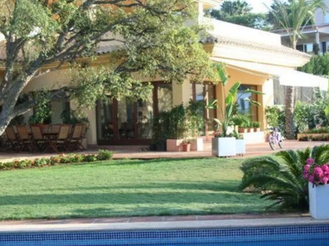 Huvila San Roque - R5288875