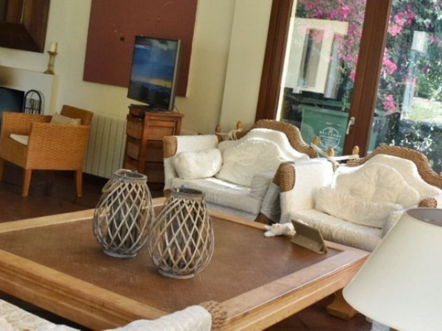 4 Schlafzimmer Villa in San Roque