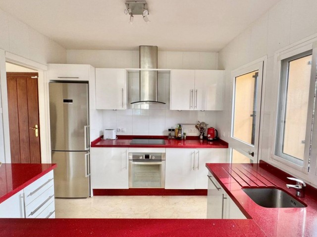 3 Makuuhuoneen Huvila Riviera del Sol