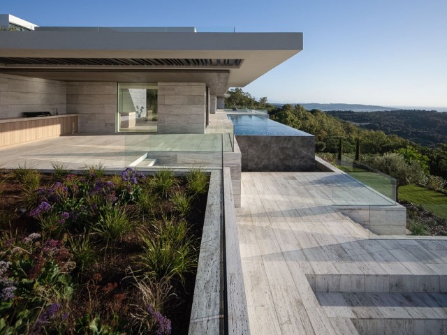 7 Bedrooms Villa in Sotogrande