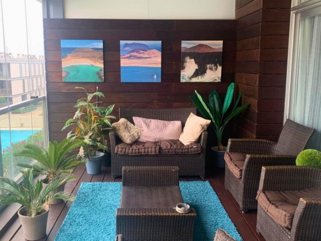 Apartment, La Duquesa, R5292160