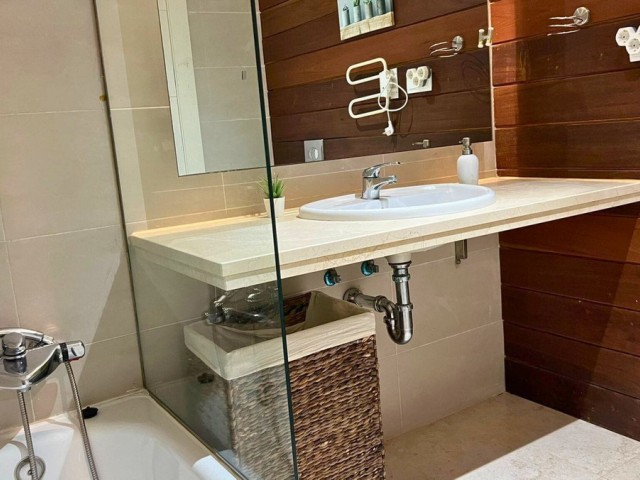 3 Bedrooms Apartment in La Duquesa