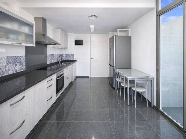 3 Schlafzimmer Apartment in La Duquesa