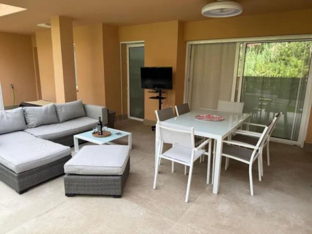 Apartment, Las Chapas, R5292199