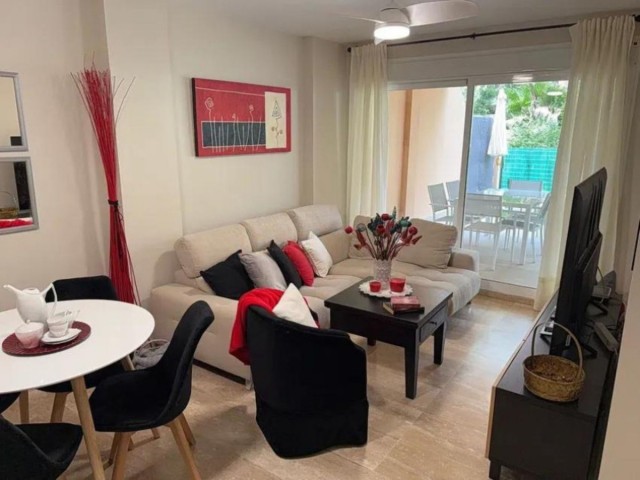 Apartment, Las Chapas, R5292199