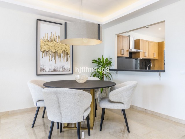 2 Soveroms Leilighet i Nueva Andalucía