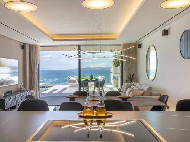 2 Bedrooms Apartment in Estepona