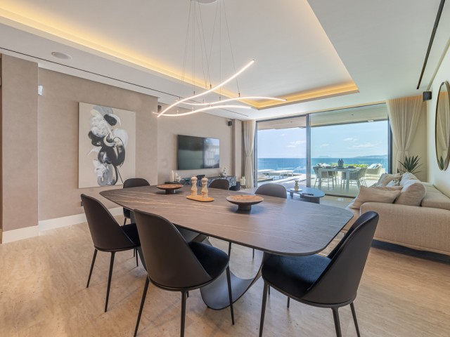 2 Bedrooms Apartment in Estepona