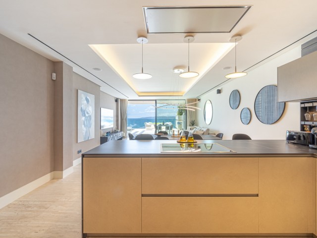 2 Bedrooms Apartment in Estepona