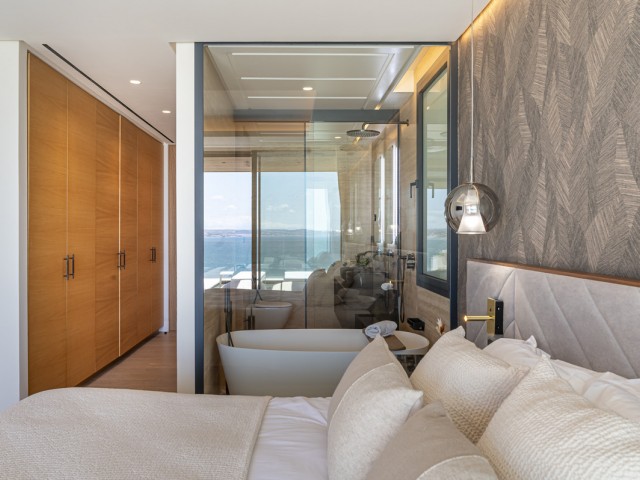 2 Bedrooms Apartment in Estepona