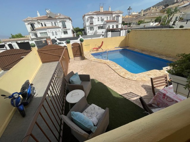 6 Soveroms Rekkehus i Alhaurín de la Torre